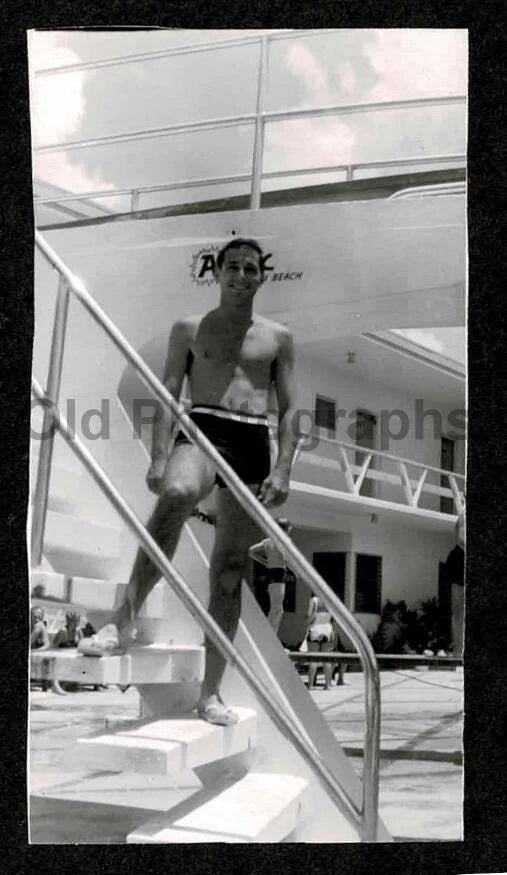 HOTEL POOL DIVING BOARD MAN SEXY SWIMSUIT OLD/VINTAGE PHOTO- J305 Model