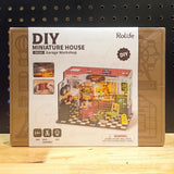 Rolife Robotime DG165 Garage Workshop DIY Miniature House Kit LED 157pc NEW Model