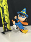 Vintage Peanuts Lucy van Pelt Witch Halloween  Broom PVC Figurine 2.75¡± Pumpkin Model