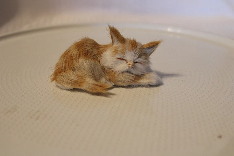 Vintage Realistic Sleeping Kitten 3.5" Small Cat Kitten Figurine Yellow & White Model