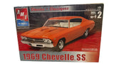 AMT Ertl 1969 Chevelle SS Orange 1:25 Scale Model Kit Skill 2 New Sealed 31792 Model