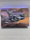 HASEGAWA PANAVIA TORNADO GR Mk.1 RAF/RSAF 1:72 MODEL KIT K28-1600 VINTAGE 1989 Model