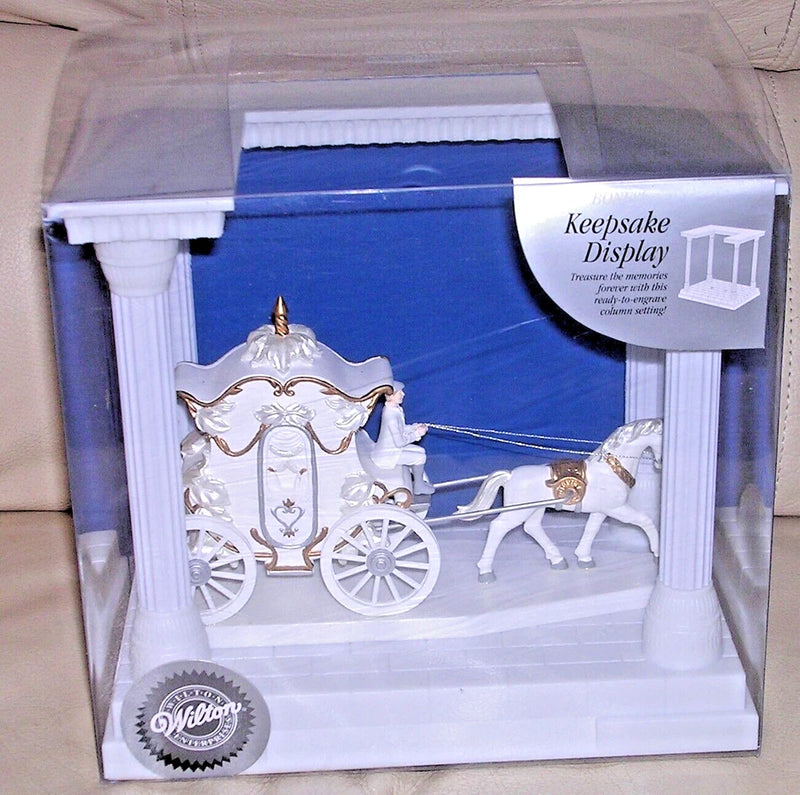 NEW Wilton Wedding Cake Topper Cinderella Horse Carriage Keepsake Display Case Model